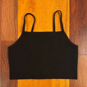 Fabletics | Black Sports Bra w/ Soft Ribbed Fabric NWOT | Size Medium